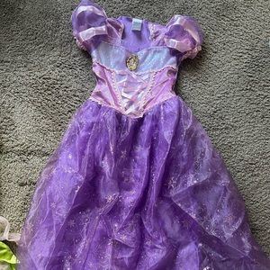 Like new Rapunzel dress. Size 8/10